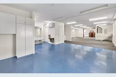 246 Lenox Avenue, Bridgeport, CT 06605 - Photo 13