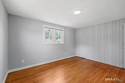 130 Florence Street, West Hartford, CT 06110 - Photo 19