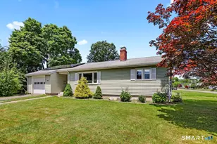 130 Florence St, West Hartford, CT 06110 - Photo 23