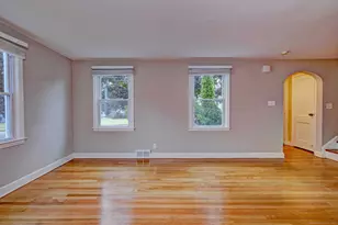 100 Matthew Dr, Stratford, CT 06614 - Photo 5