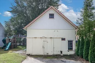 24 Whittlesey Ave, New Milford, CT 06776 - Photo 37