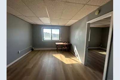 542 Main Street, Cromwell, CT 06416 - Photo 7