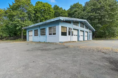 623 Hazard Avenue, Enfield, CT 06082 - Photo 3