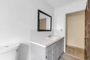 14 St Lawrence St, Manchester, CT 06040 - Photo 11