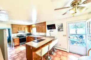 71 Deleo Dr, Stamford, CT 06906 - Photo 7