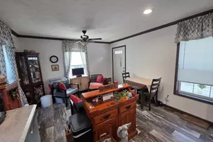 11 School Ground Rd, Branford, CT 06405 - Photo 7