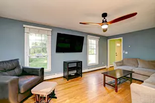 360 Jefferson Dr, Guilford, CT 06437 - Photo 5