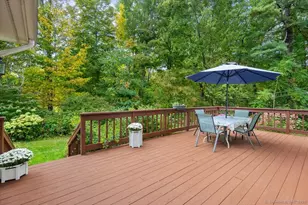 14 W Todd St, Hamden, CT 06518 - Photo 29