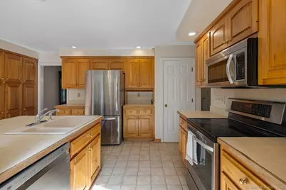 14 West Todd Street, Hamden, CT 06518 - Photo 9