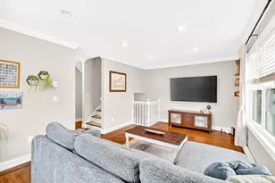 55 Woodland Pl, Stamford, CT 06902 - Photo 5