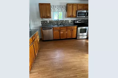 31 Prospect Street, Norwich, CT 06360 - Photo 13