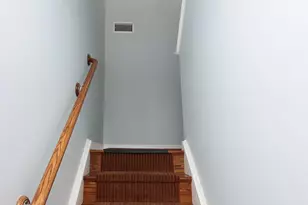 35 Todd St, Hamden, CT 06518 - Photo 7