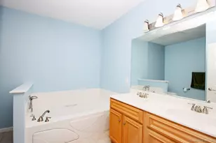 35 Todd St, Hamden, CT 06518 - Photo 25