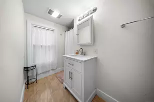 27 Peck St, Milford, CT 06460 - Photo 19