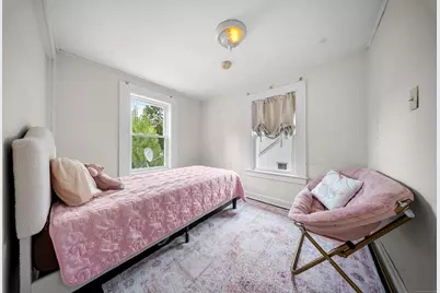 27 Peck Street, Milford, CT 06460 - Photo 17