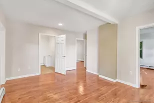 100 Mt Pleasant St, Derby, CT 06418 - Photo 3