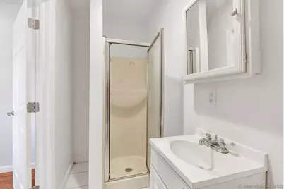 100 Mount Pleasant Street, Derby, CT 06418 - Photo 37