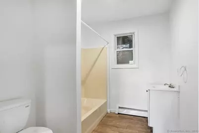 100 Mount Pleasant Street, Derby, CT 06418 - Photo 39