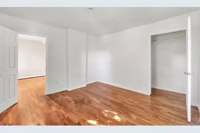 100 Mount Pleasant Street, Derby, CT 06418 - Photo 11