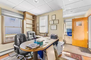 9 Madison St, Hartford, CT 06183 - Photo 33