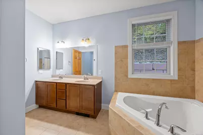 81 Warner Road, East Haven, CT 06473 - Photo 17