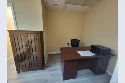 304 Federal Road #STE 116, Brookfield, CT 06804 - Photo 19