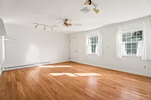 1064 N Rd, Groton, CT 06340 - Photo 15