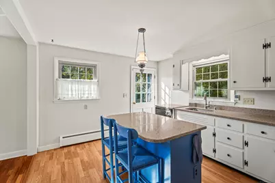 1064 North Road, Groton, CT 06340 - Photo 9