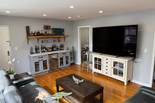 230 Cherry Hill Dr, Bridgeport, CT 06606 - Photo 7