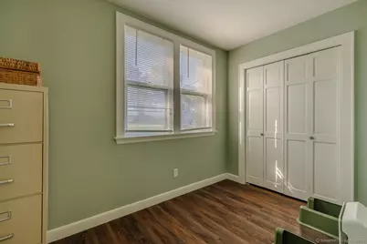 83 Berkeley Place, Bridgeport, CT 06610 - Photo 7