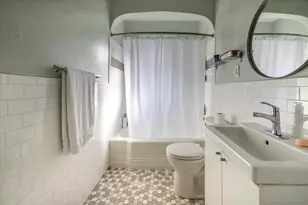 83 Berkeley Pl, Bridgeport, CT 06610 - Photo 23