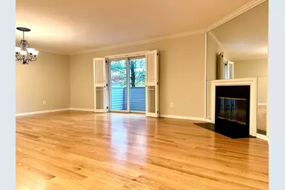 2700 Bedford Street #Apt J, Stamford, CT 06905 - Photo 5