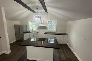 22 Hemlock Trail, Newtown, CT 06482 - Photo 9