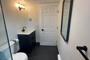 22 Hemlock Trail, Newtown, CT 06482 - Photo 17