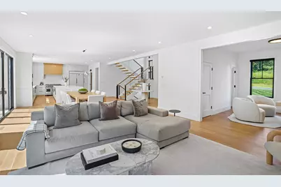 8 Holly Lane, Newtown, CT 06482 - Photo 15