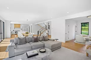 8 Holly Ln, Newtown, CT 06482 - Photo 15