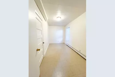 835 Bank Street, New London, CT 06320 - Photo 13