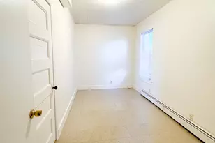 835 Bank St, New London, CT 06320 - Photo 13