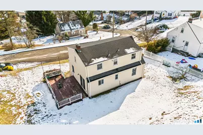 53 Hilltop Drive, Fairfield, CT 06890 - Photo 3