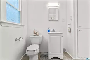 53 Hilltop Dr, Fairfield, CT 06890 - Photo 17