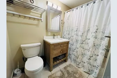 44 Surrey Drive #A6, Newington, CT 06111 - Photo 7