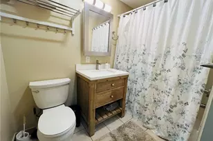 44 Surrey Dr, Newington, CT 06111 - Photo 7