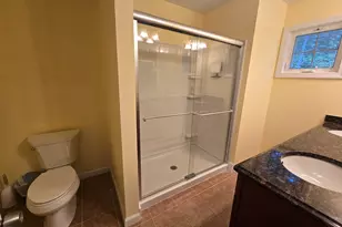 21 Old Oak Dr, Brookfield, CT 06804 - Photo 7