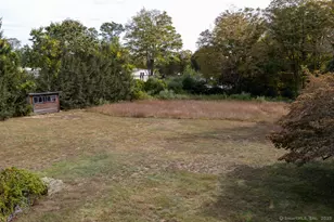 1572 Saybrook Rd, Haddam, CT 06438 - Photo 33