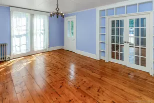 1572 Saybrook Rd, Haddam, CT 06438 - Photo 9