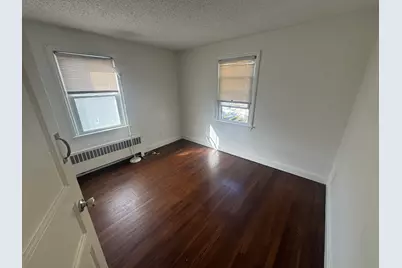 100 Lorraine Street, Bridgeport, CT 06604 - Photo 15