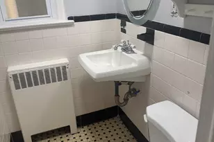 100 Lorraine St, Bridgeport, CT 06604 - Photo 9