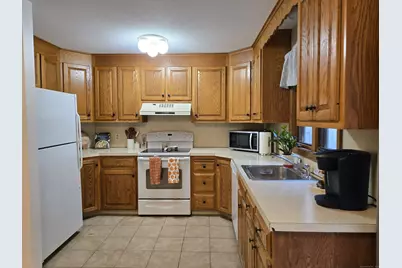 85 Oldefield Farms #85, Enfield, CT 06082 - Photo 13