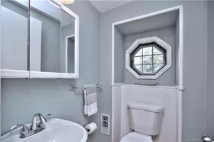 25 Maplewood Ave, Westport, CT 06880 - Photo 13