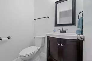 95 Columbus Pl, Stamford, CT 06907 - Photo 19